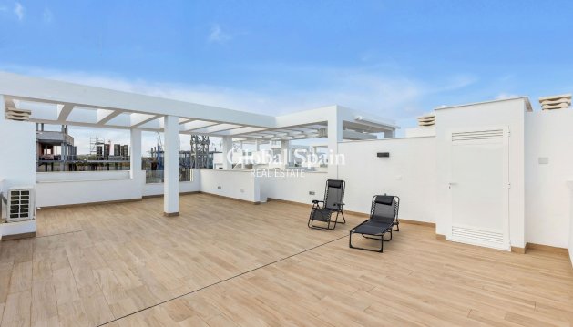 PENTHOUSE - Resale - TORREVIEJA -
                LOS BALCONES - LOS ALTOS