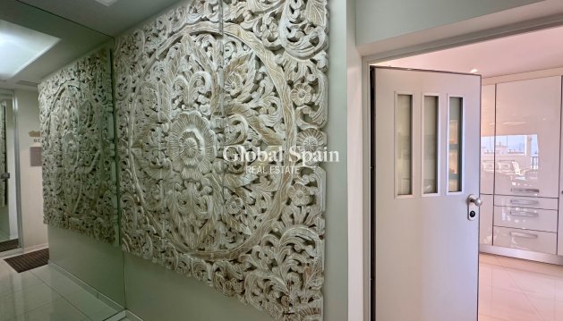 PENTHOUSE - Revente - GUARDAMAR DEL SEGURA -
                Marjal Beach