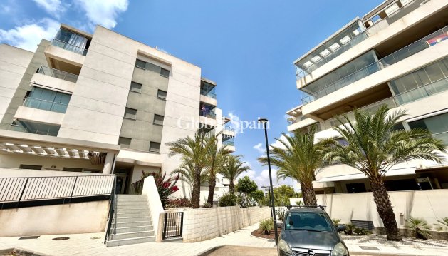 PENTHOUSE - Revente - LOS DOLSES -
                Inland