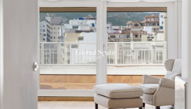 PENTHOUSE - Revente - PALMA -
                PALMA