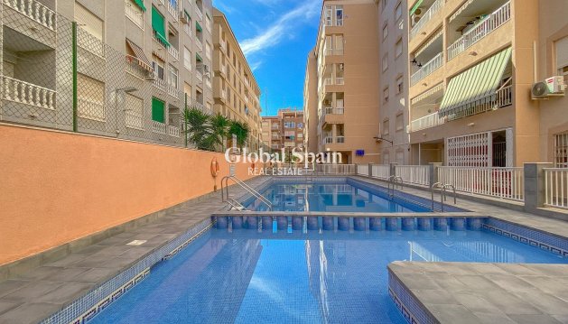 PENTHOUSE - Revente - TORREVIEJA -
                El Acequión - Los Náufragos