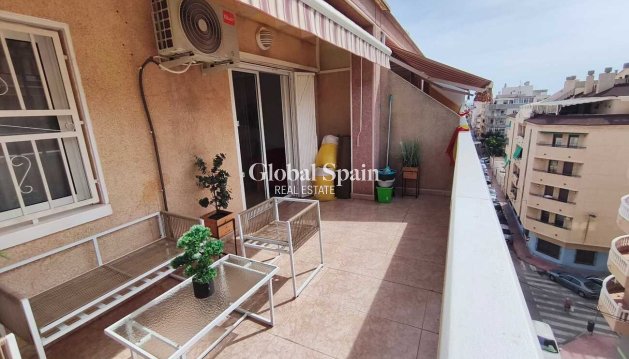 PENTHOUSE - Revente - TORREVIEJA -
                Parque de las Naciones