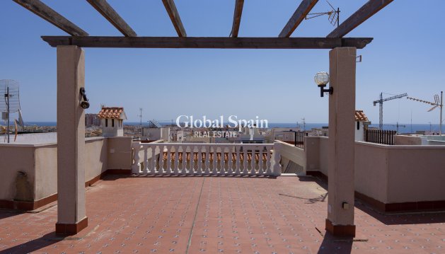 PENTHOUSE - Revente - TORREVIEJA -
                Playa del Cura