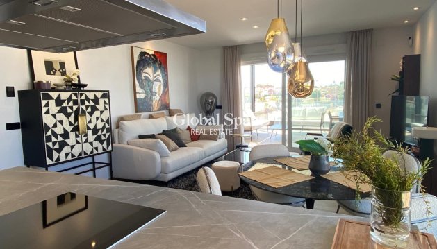 PENTHOUSE - Revente - TORREVIEJA -
                Punta Prima