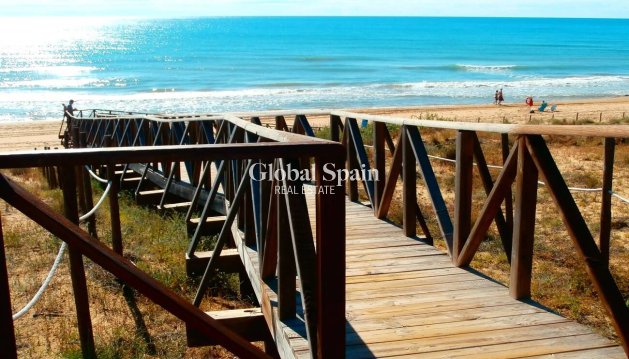 PENTHOUSE - Wederverkoop - GUARDAMAR DEL SEGURA -
                Costa Blanca
