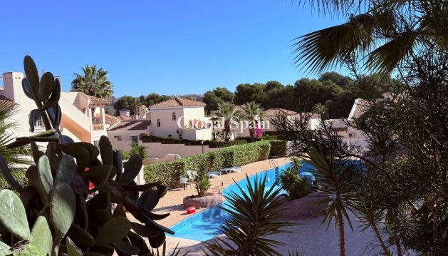 PENTHOUSE - Wederverkoop - LAS RAMBLAS GOLF -
                Inland