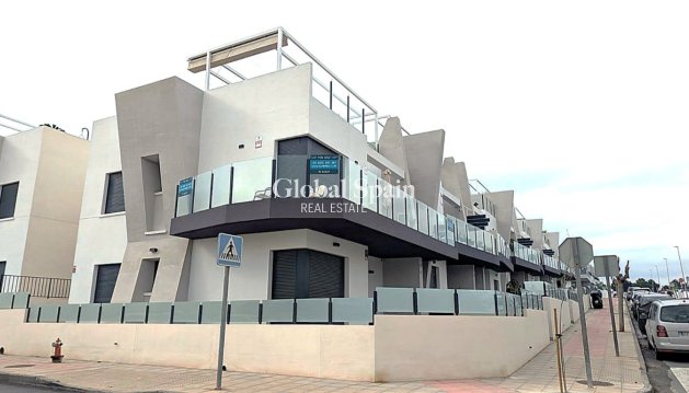 PENTHOUSE - Wederverkoop - SAN MIGUEL DE SALINAS -
                San Miguel de Salinas