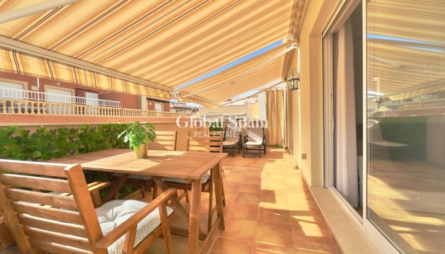 PENTHOUSE - Wederverkoop - TORREVIEJA -
                La Mata pueblo