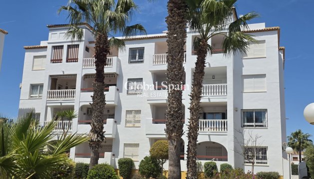 PENTHOUSE - Wederverkoop - VILLAMARTÍN -
                Costa Blanca