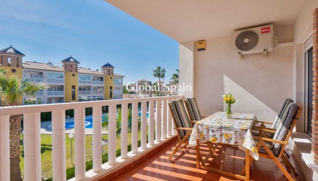 PENTHOUSE - Wederverkoop - VILLAMARTÍN -
                Costa Blanca