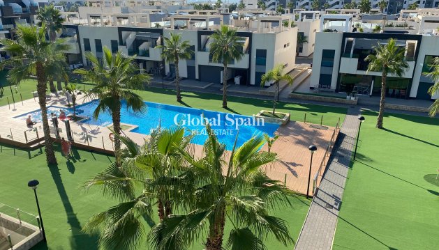 PENTHOUSE - Wiederverkauf - EL RASO -
                Costa Blanca