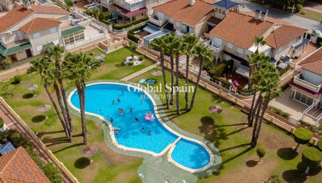 PENTHOUSE - Wiederverkauf - ORIHUELA COSTA -
                La Zenia
