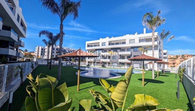 PENTHOUSE - Wiederverkauf - ORIHUELA COSTA -
                Las Filipinas