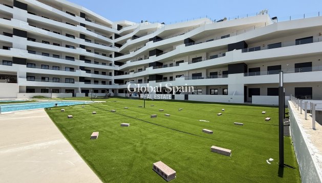 PENTHOUSE - Wiederverkauf - SAN MIGUEL DE SALINAS -
                Inland
