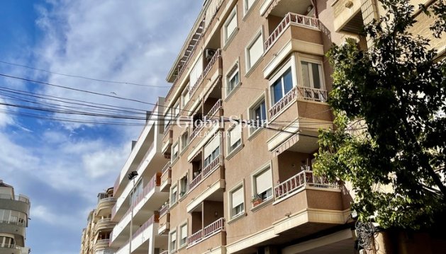 PENTHOUSE - Wiederverkauf - TORREVIEJA -
                Playa de cura