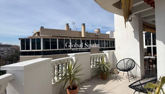PENTHOUSE - Wiederverkauf - TORREVIEJA -
                Playa del Cura