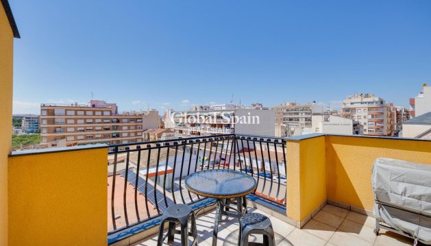 PENTHOUSE - Wiederverkauf - TORREVIEJA -
                Torrevieja