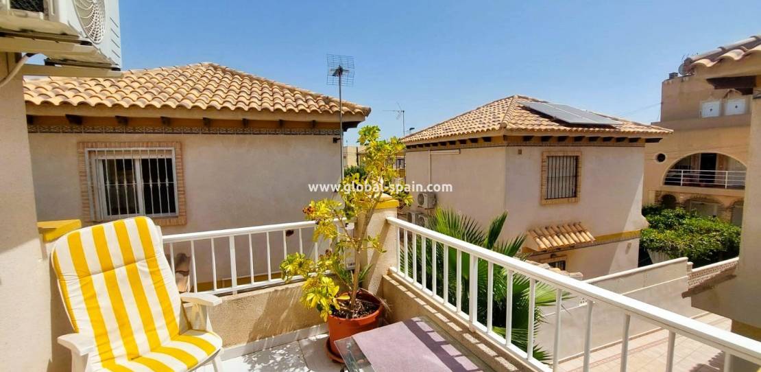 перепродажа - Двухквартирный дом - Torrevieja - Las calas