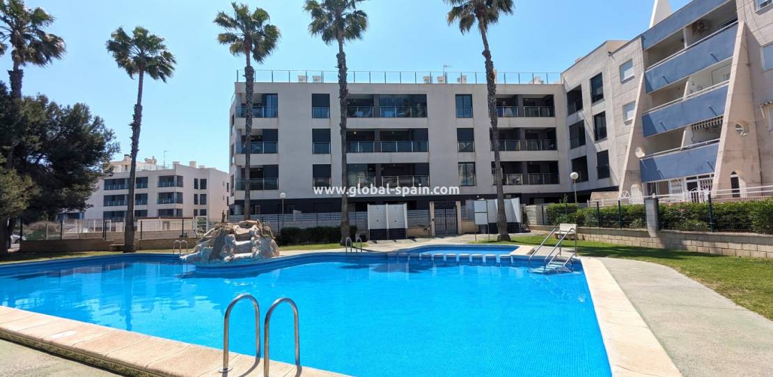 перепродажа - Квартира - Pinada Beach La Mata