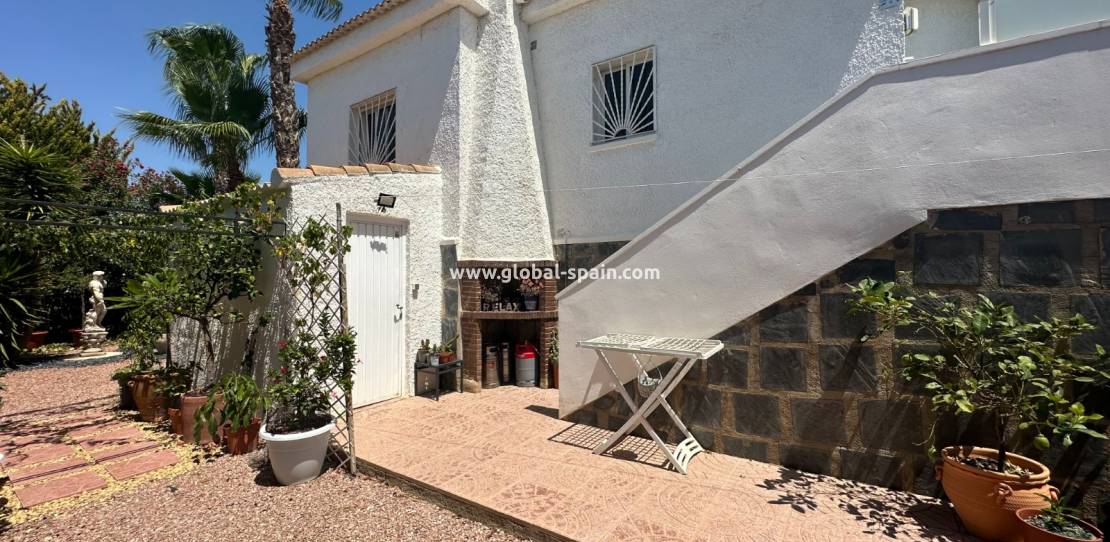 перепродажа - Villa - San Luis, Torrevieja