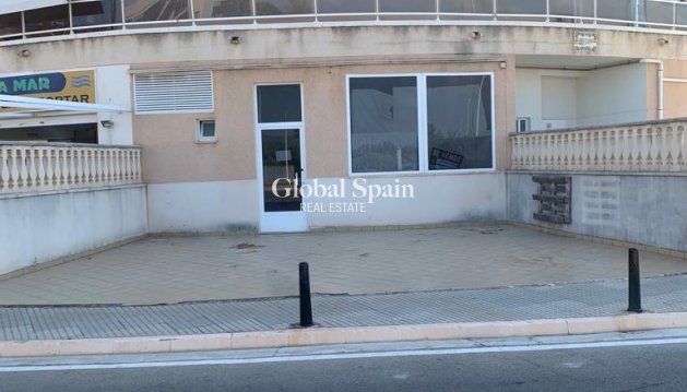 PROPRIÉTÉ COMMERCIALE - Revente - Guardamar de la Safor -
                Guardamar
