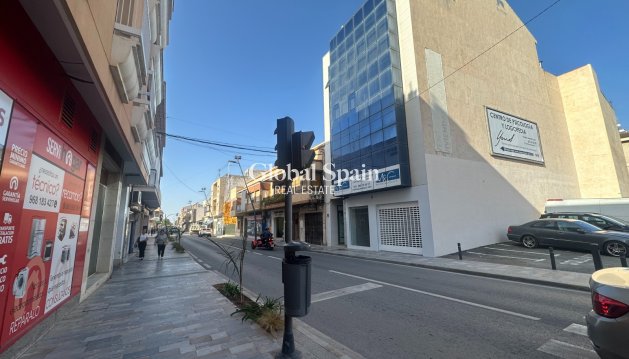 PROPRIÉTÉ COMMERCIALE - Revente - SAN PEDRO DEL PINATAR -
                San Pedro del Pinatar