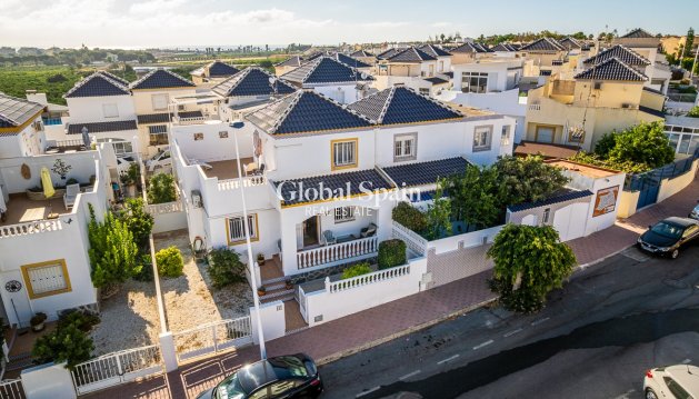 Quad House - Resale - ORIHUELA COSTA -
                Los Balcones