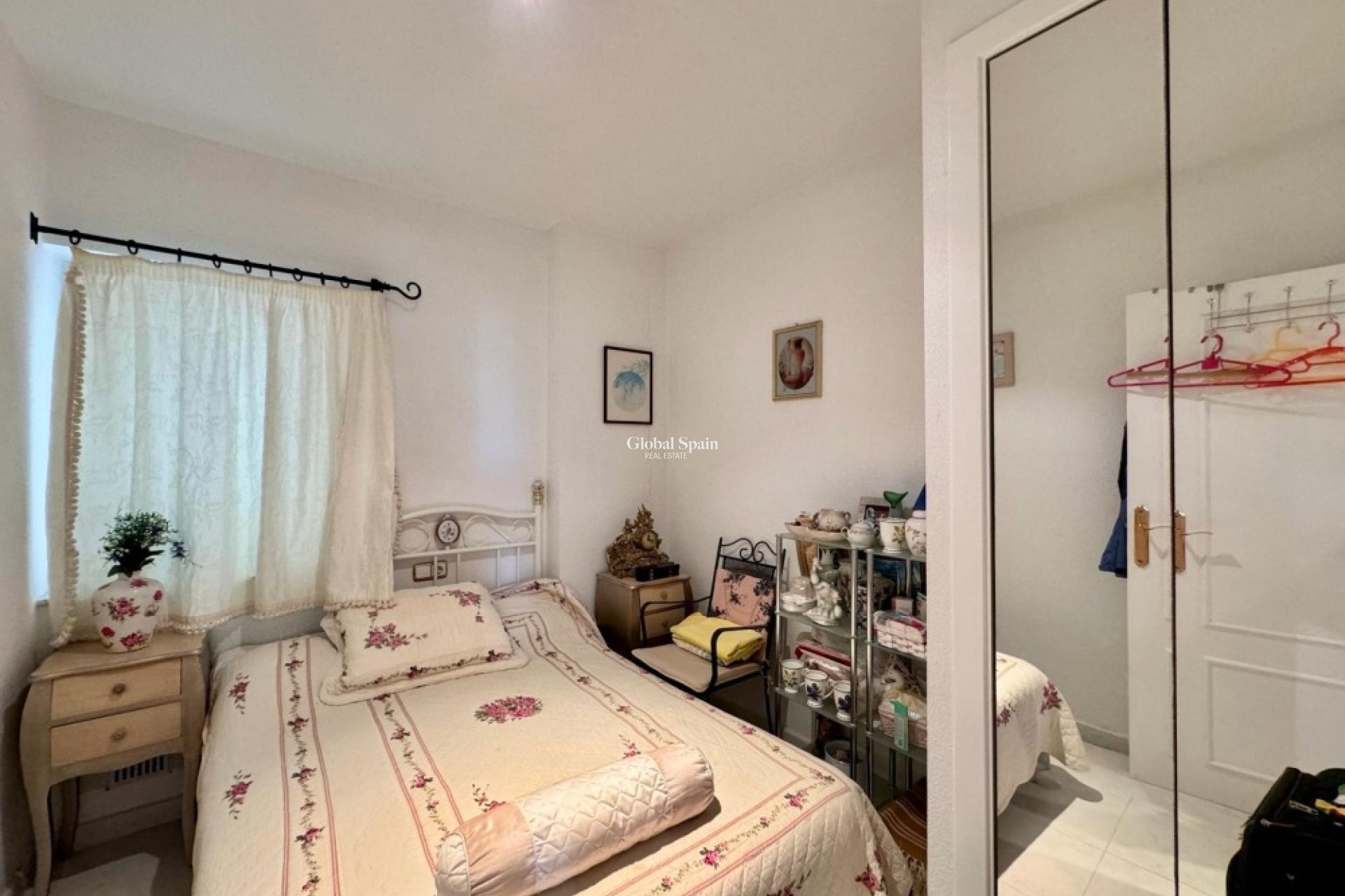 Resale - 1. Apartment / flat -
GUARDAMAR DEL SEGURA