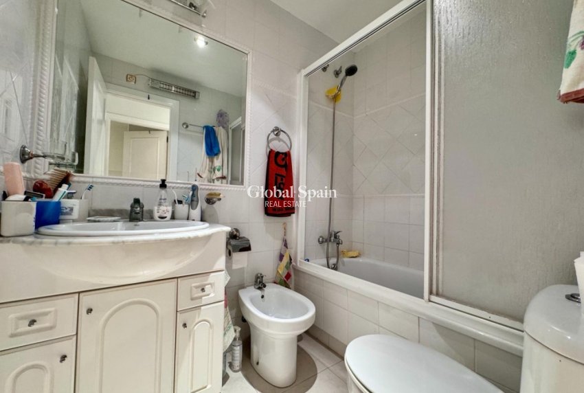 Resale - 1. Apartment / flat -
GUARDAMAR DEL SEGURA