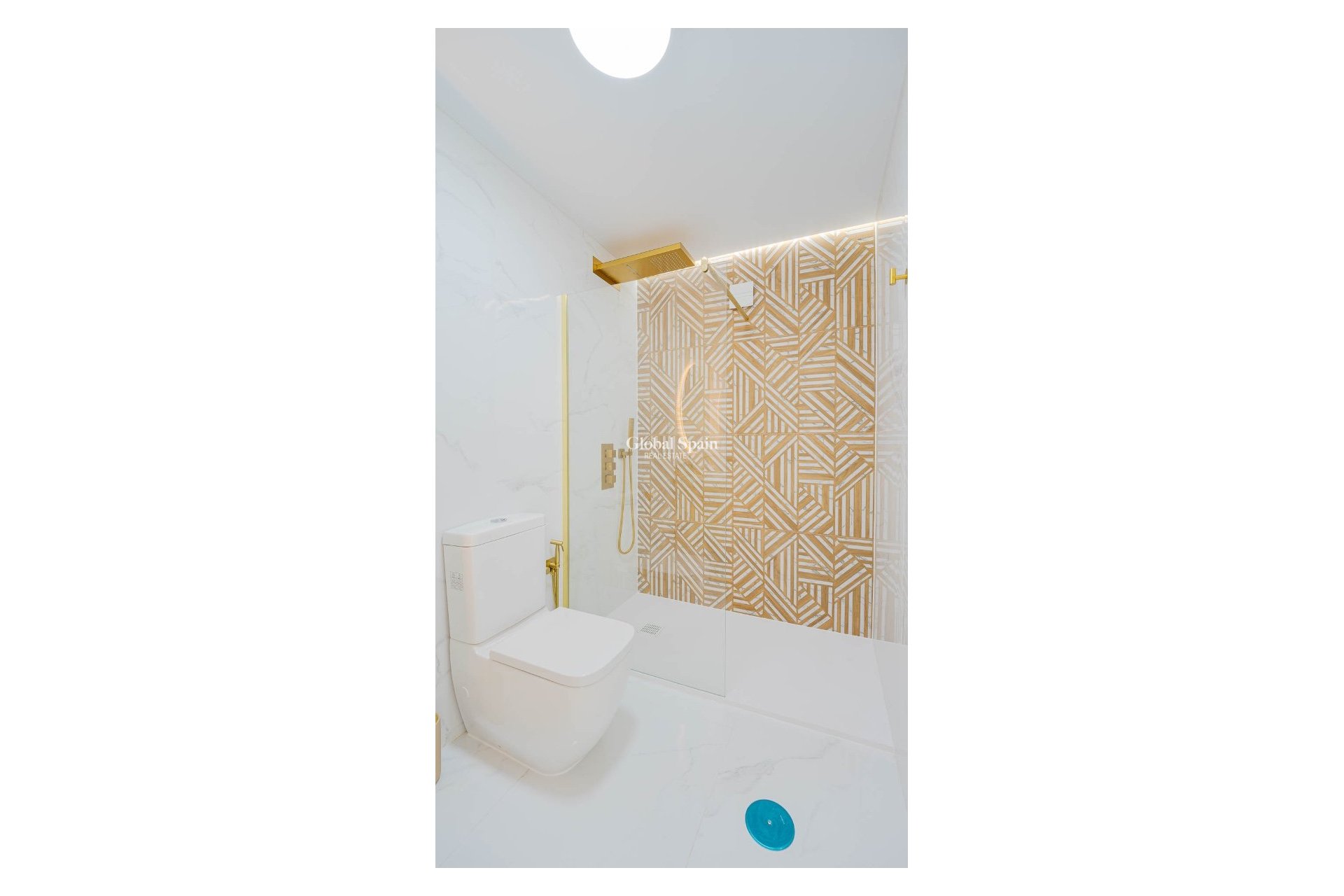 Resale - 1. Apartment / flat -
ORIHUELA COSTA - Playa Flamenca