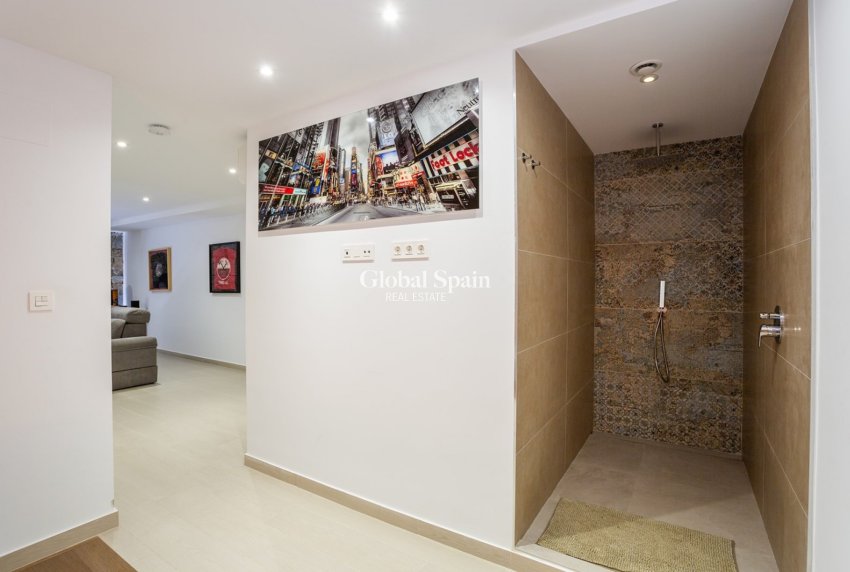 Resale - 2. Town house -
CIUDAD QUESADA - Costa Blanca South