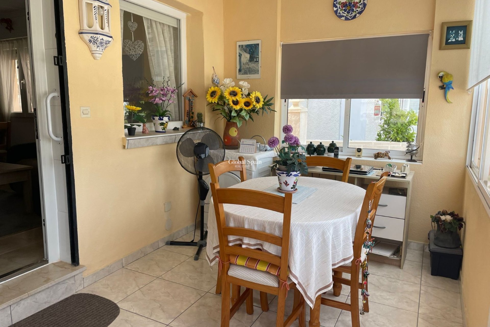 Resale - 2. Town house -
ORIHUELA COSTA - La Florida