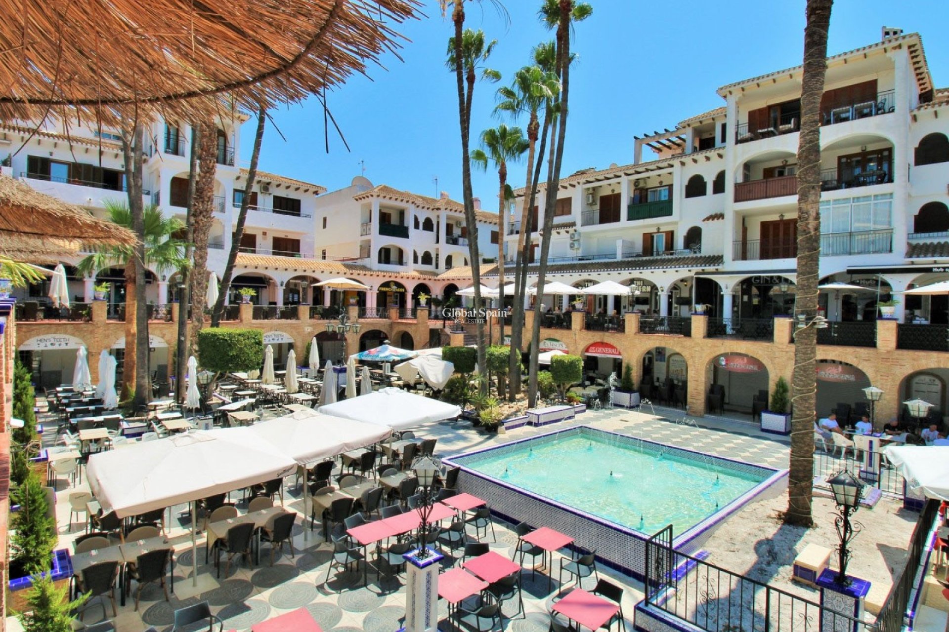 Resale - 2. Town house -
ORIHUELA COSTA - VILLAMARTÍN