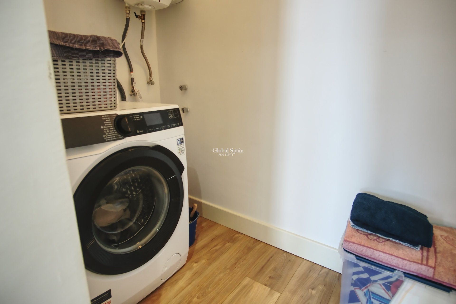 Resale - 3. Semi - Detached Villa -
ORIHUELA COSTA - Costa Blanca South