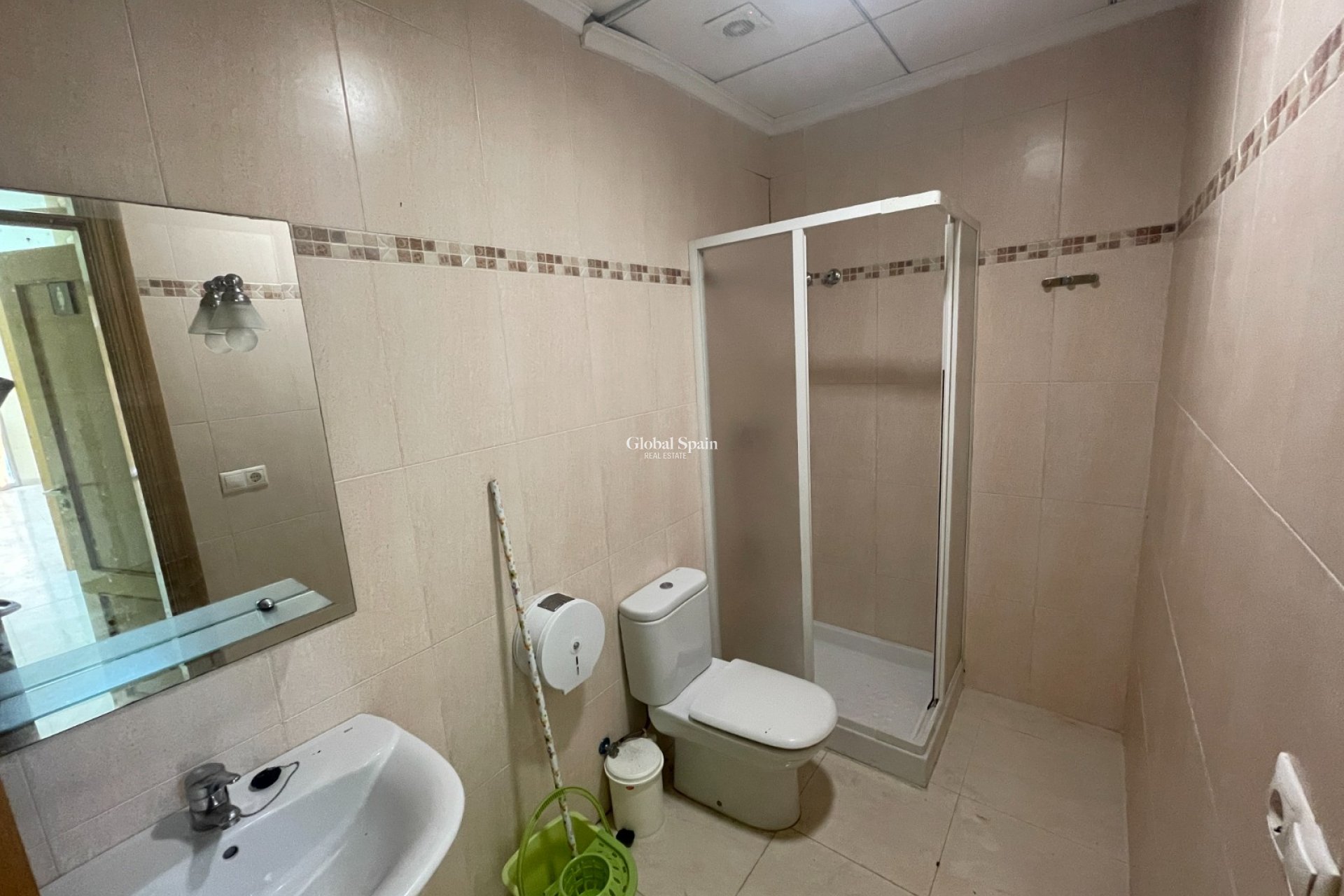 Resale - 6. Commercial -
GUARDAMAR DEL SEGURA