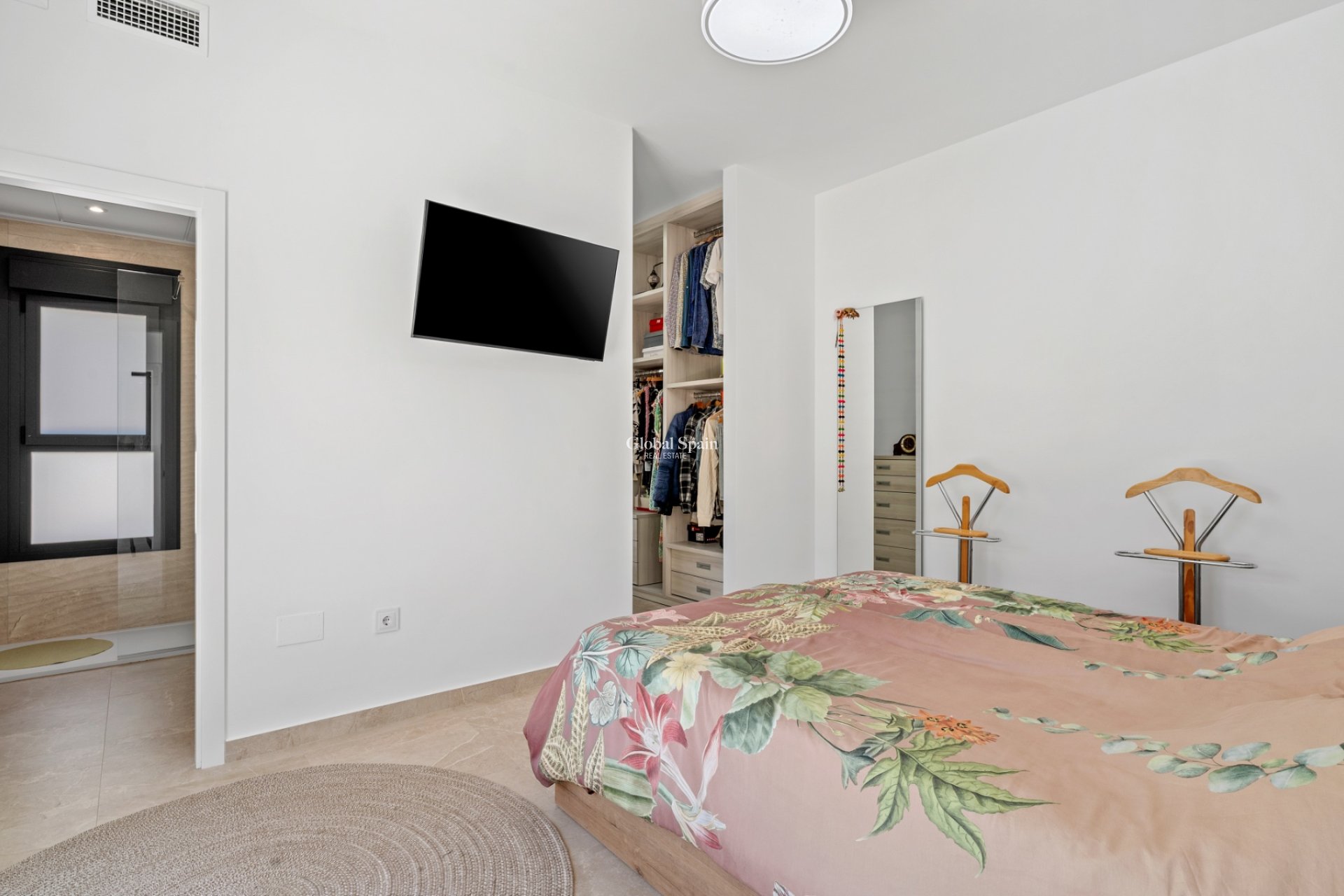 Resale - 6. Detached villa -
DAYA NUEVA - Costa Blanca South