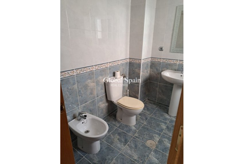 Resale - Apartment -
ALBATERA