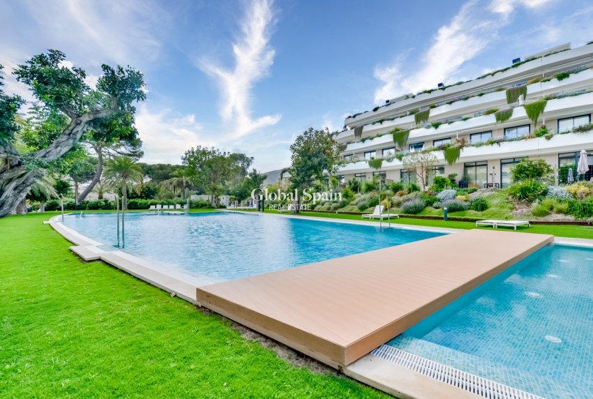 Resale - APARTMENT -
ALFAZ DEL PI - Albir