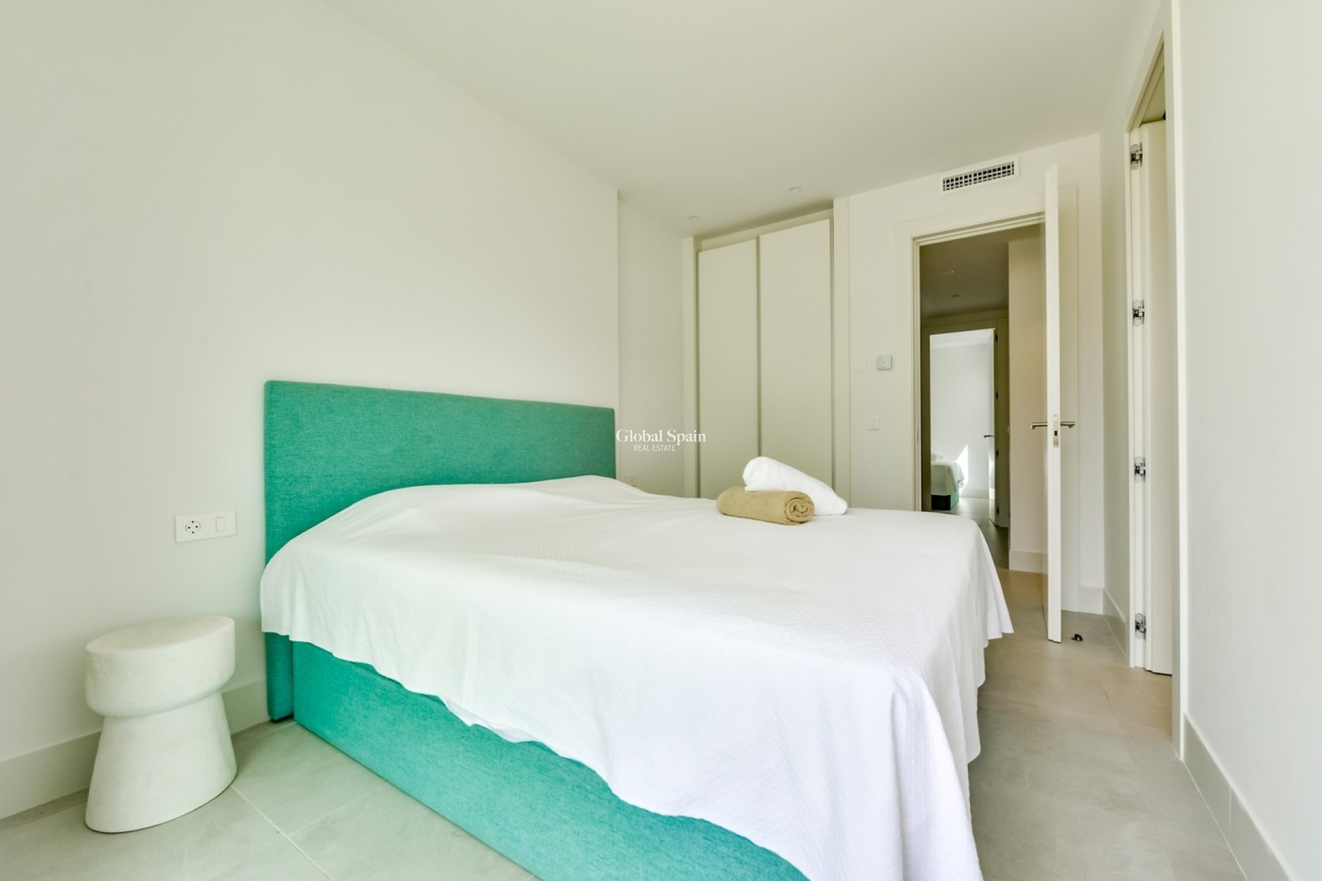 Resale - APARTMENT -
ALFAZ DEL PI - Albir