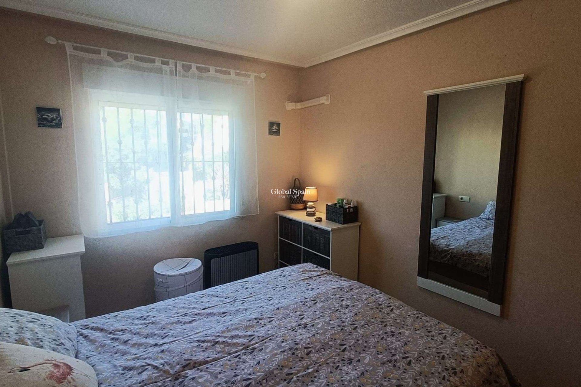 Resale - APARTMENT -
ALGORFA - Arco Mediterráneo 6