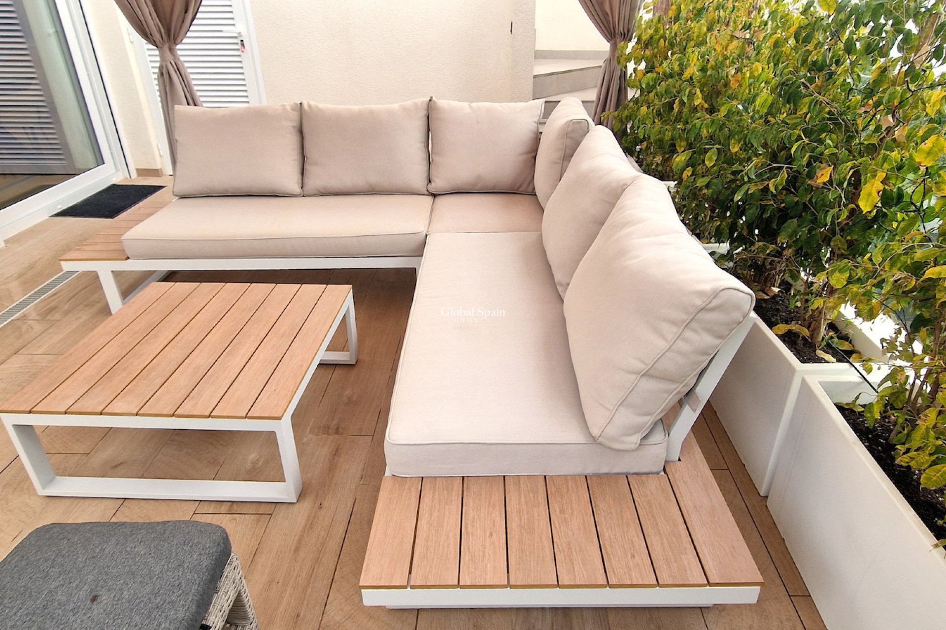 Resale - APARTMENT -
ALGORFA - Inland