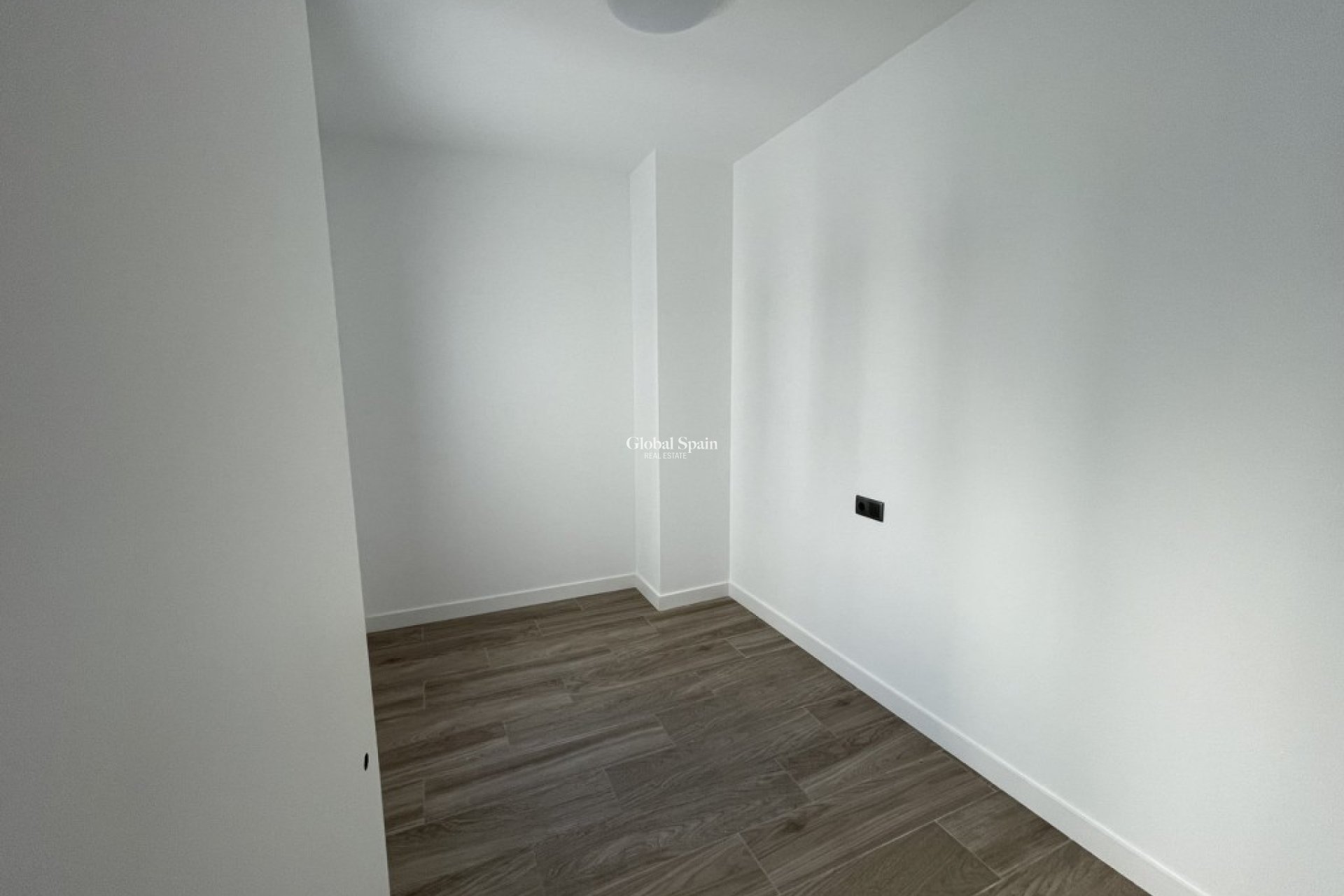 Resale - APARTMENT -
ALGORFA - Inland