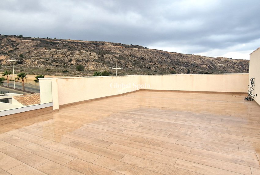 Resale - APARTMENT -
ALGORFA - Inland