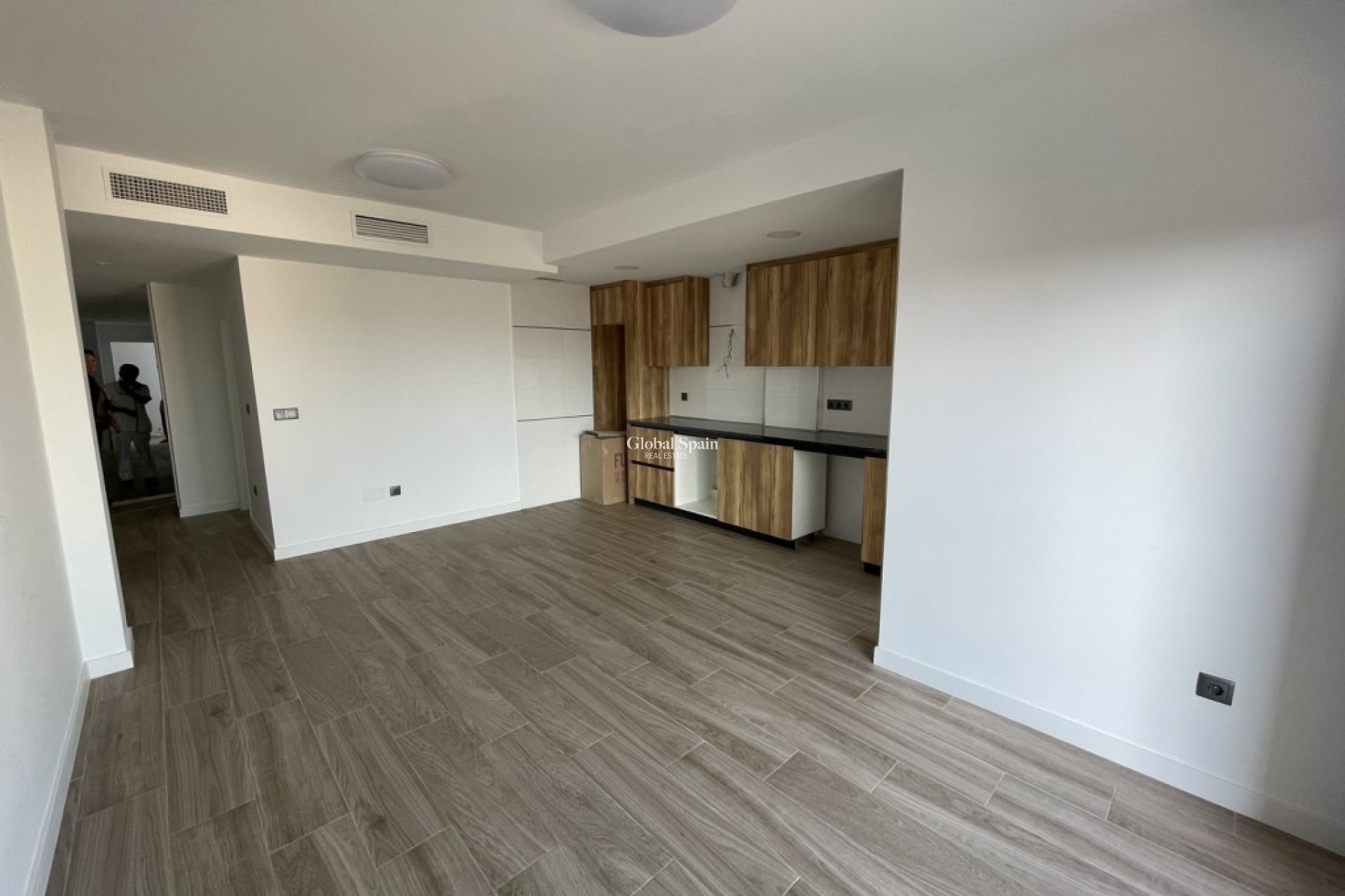 Resale - APARTMENT -
ALGORFA - Inland