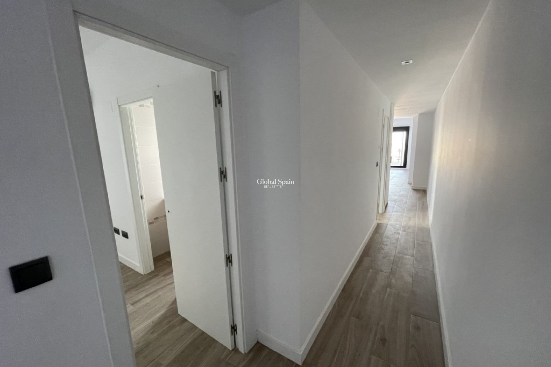 Resale - APARTMENT -
ALGORFA - Inland