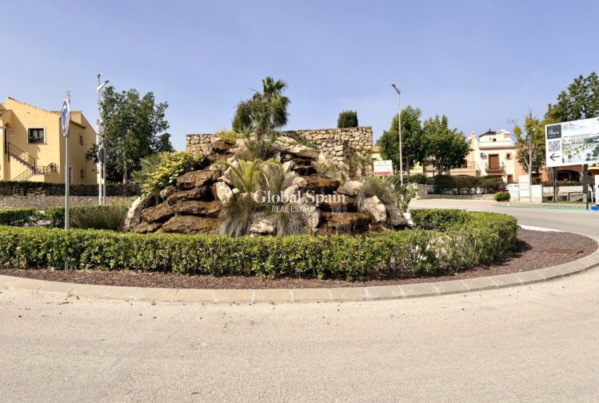 Resale - APARTMENT -
ALGORFA - Inland