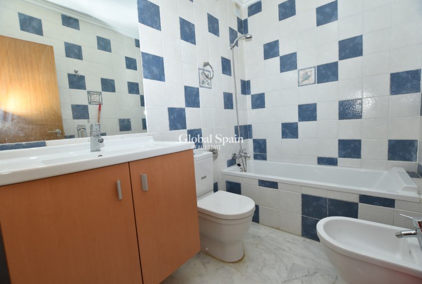 Resale - APARTMENT -
ALGORFA - Inland