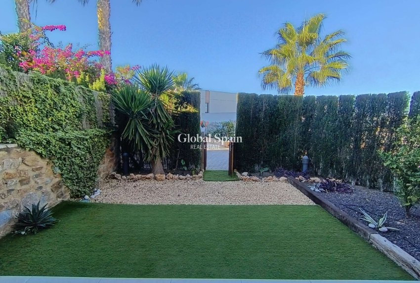 Resale - APARTMENT -
ALGORFA - Inland