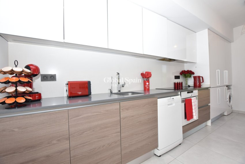Resale - APARTMENT -
ALGORFA - Inland