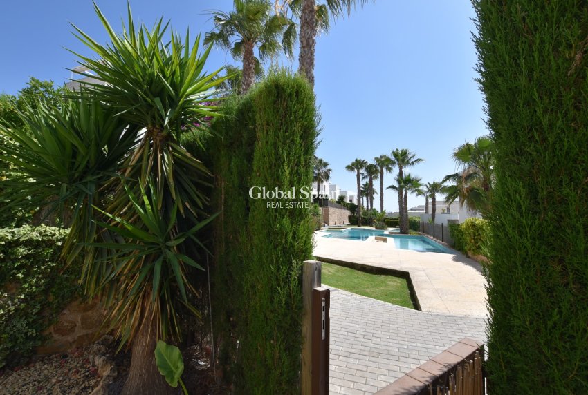Resale - APARTMENT -
ALGORFA - Inland